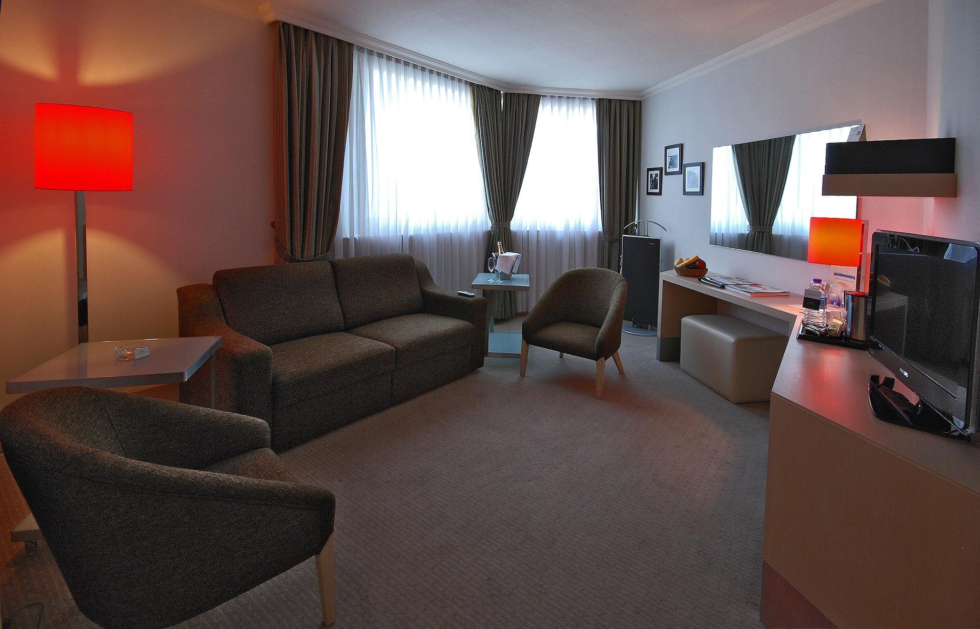 Otel Eresin Taxim & Premier İstanbul